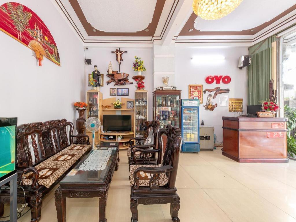 Oyo 898 Phuong Thao Hotel Nha Trang Exterior foto