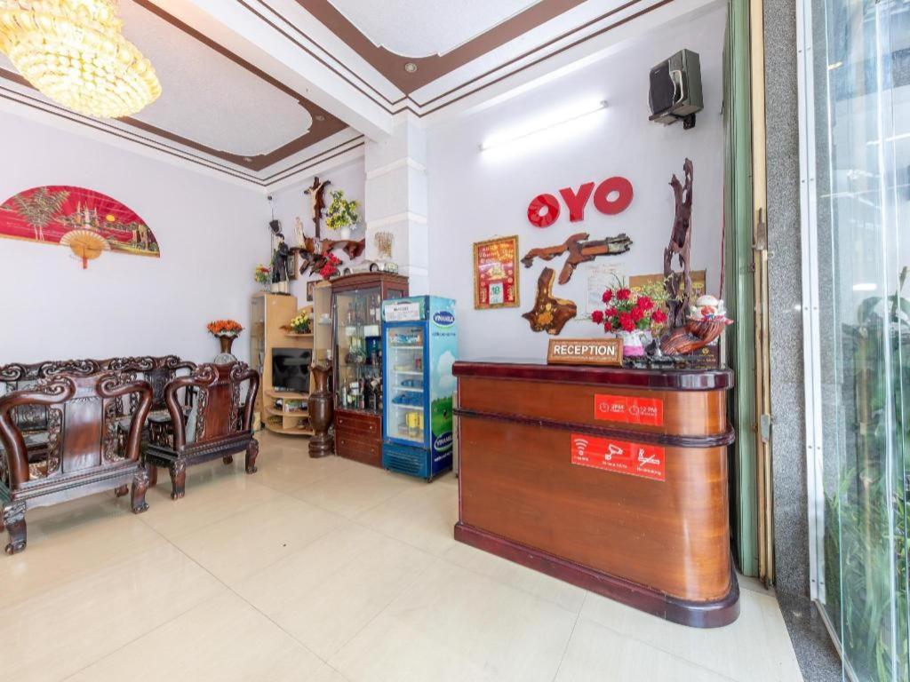 Oyo 898 Phuong Thao Hotel Nha Trang Exterior foto